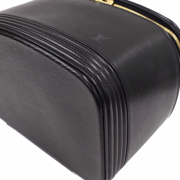 Louis Vuitton Epi Nice Bag - Picture 7 of 16